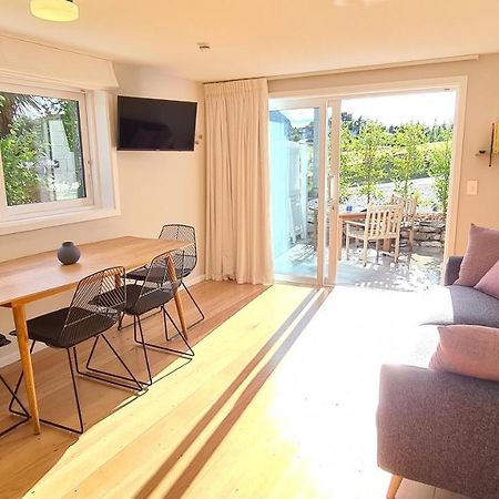 Kowhai Apartment - Private Opposite Golf Course Central Wanaka Dış mekan fotoğraf