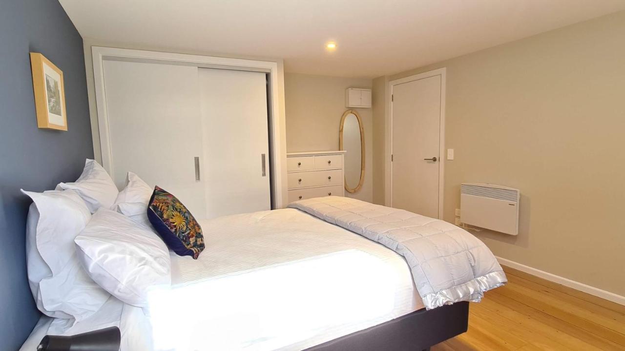 Kowhai Apartment - Private Opposite Golf Course Central Wanaka Dış mekan fotoğraf